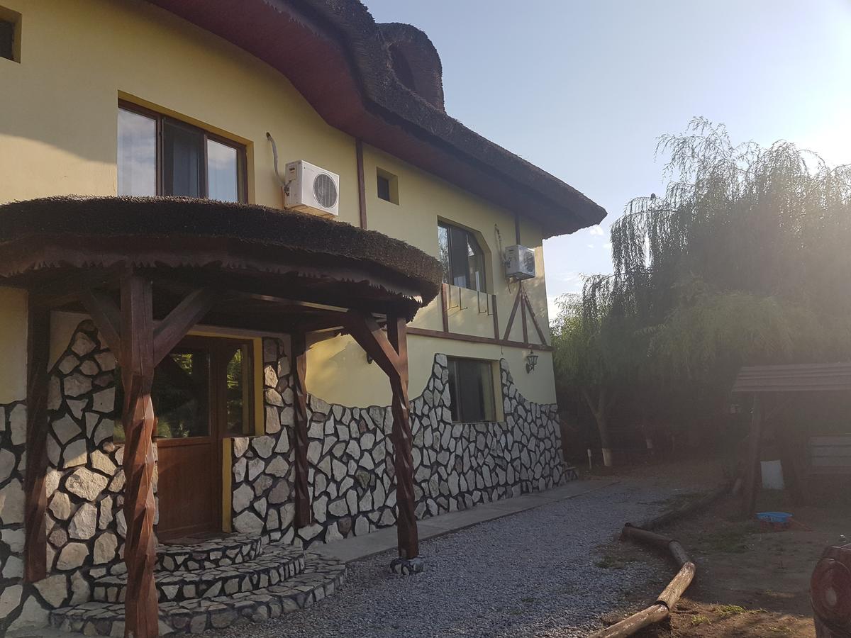 Constantin Si Elena Hotel Dunavăţu de Jos Buitenkant foto